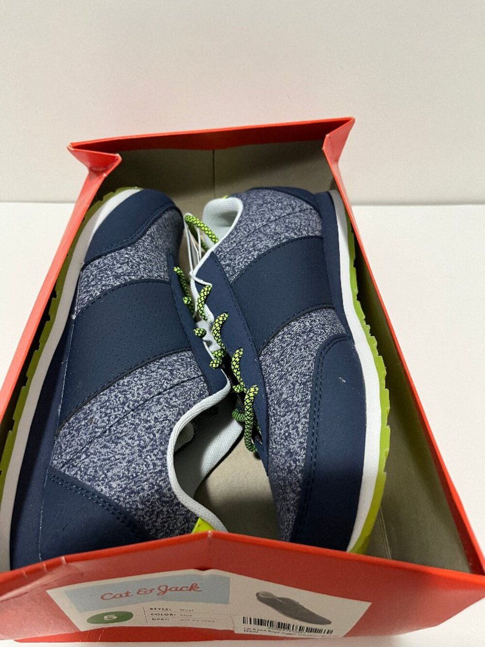 Cat & Jack Boys West Lace Up Jogger Sneakers Shoe Blue - Size # 5 NEW!!